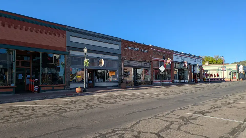 Landmarks & Community Features Near Elmendorf AFB in Elmendorf Air Force Base